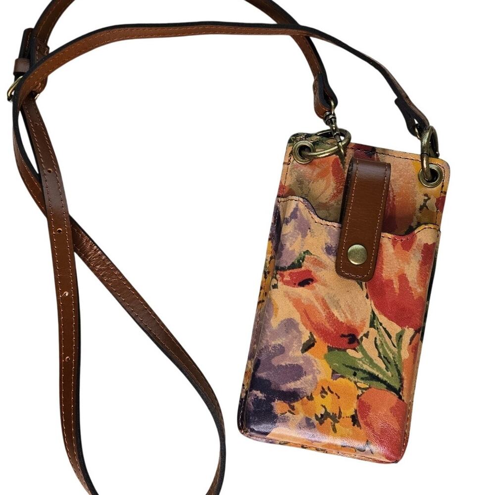 PATRICIA NASH Farleigh Phone Wallet Crossbody Purse Winter Bloom Tulips Flowers